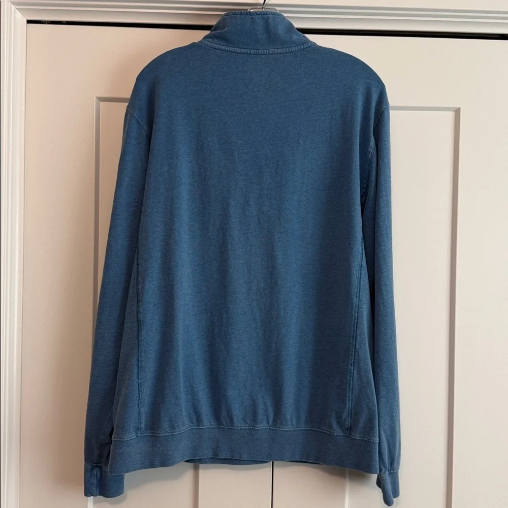 The Black Dog Men's Quarter Zip Pullover